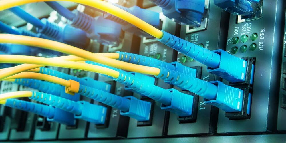 Data Center & Connectivity Solutions